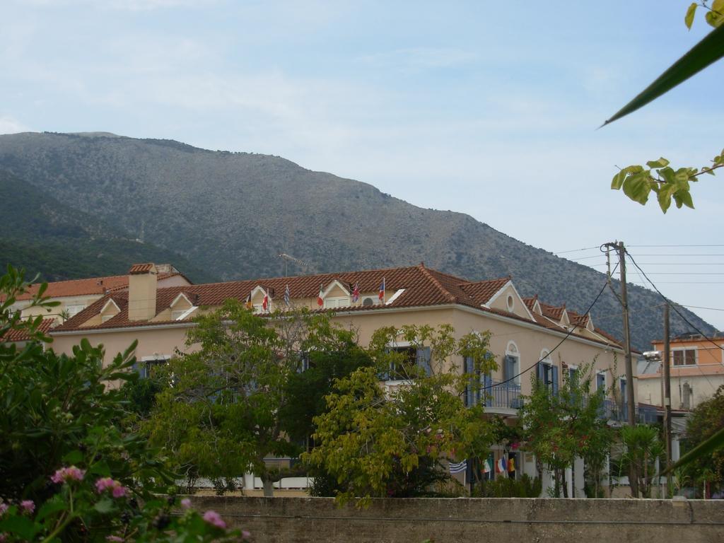 Louisa Studios Poros  Eksteriør bilde