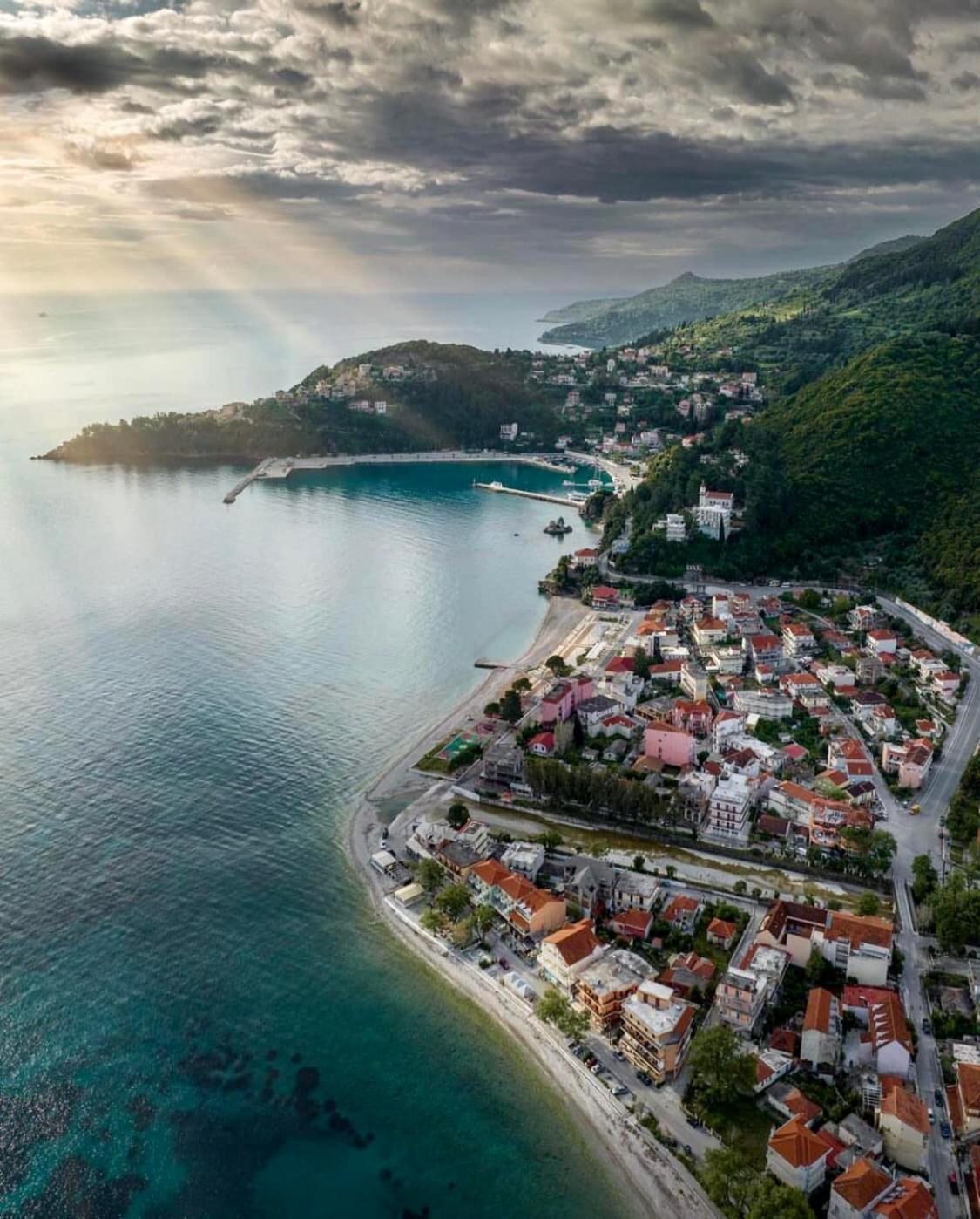 Louisa Studios Poros  Eksteriør bilde